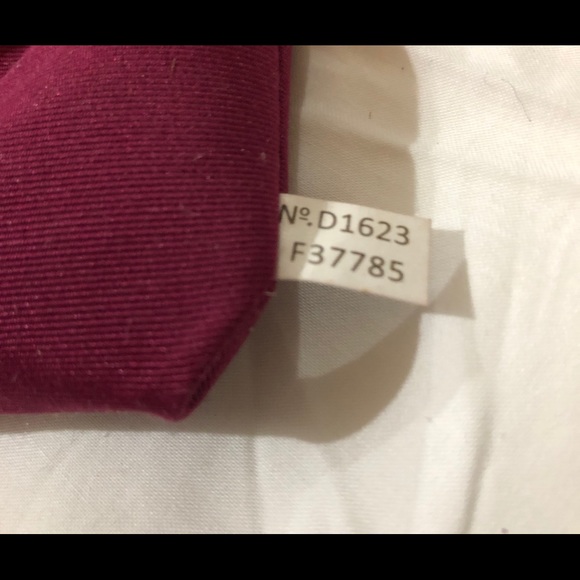 SOLD!!! COACH Pebbled Leather Tote (Plum) - Picture 3 of 8